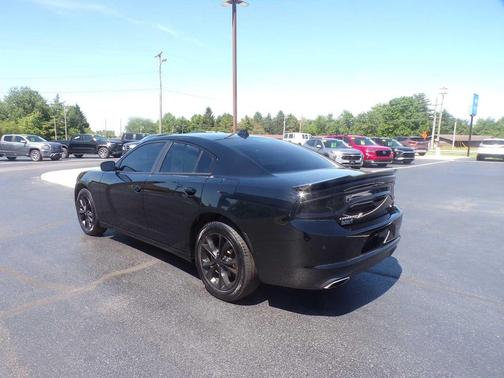 Pitch Black Clearcoat 2023 Dodge Charger SXT