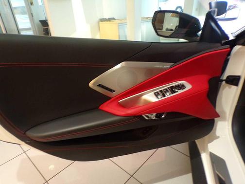 2021 Chevrolet Corvette Stingray w/2LT