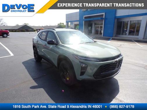 Cacti Green 2026 Chevrolet Trax FWD ACTIV