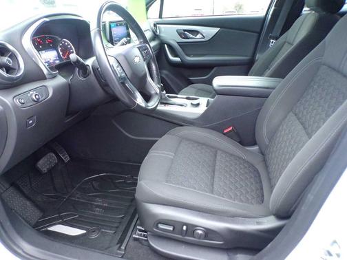 Summit White 2019 Chevrolet Blazer 1LT