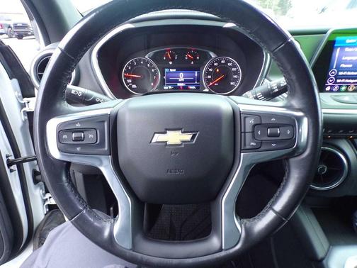 Summit White 2019 Chevrolet Blazer 1LT