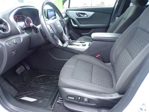 Summit White 2019 Chevrolet Blazer 1LT