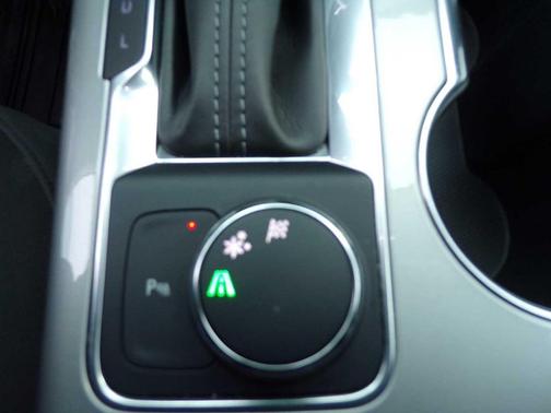 Summit White 2019 Chevrolet Blazer 1LT