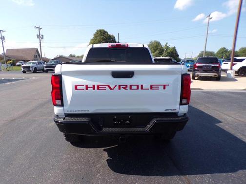2024 Chevrolet Colorado ZR2