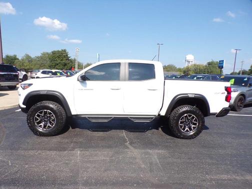2024 Chevrolet Colorado ZR2