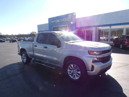 2020 Chevrolet Silverado 1500 Custom