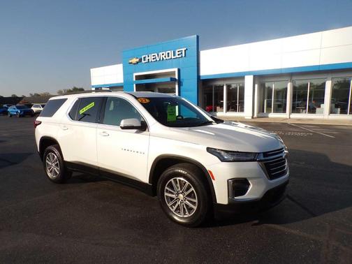 2022 Chevrolet Traverse LT Cloth