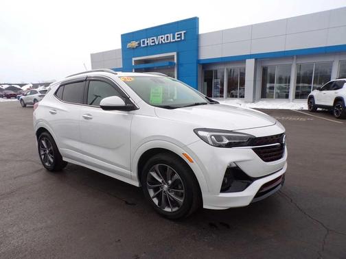 White Frost Tricoat 2020 Buick Encore GX Essence