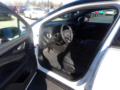 2025 Chevrolet Blazer EV AWD LT