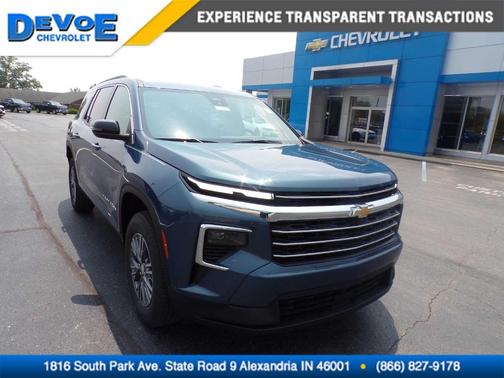 2025 Chevrolet Traverse LT