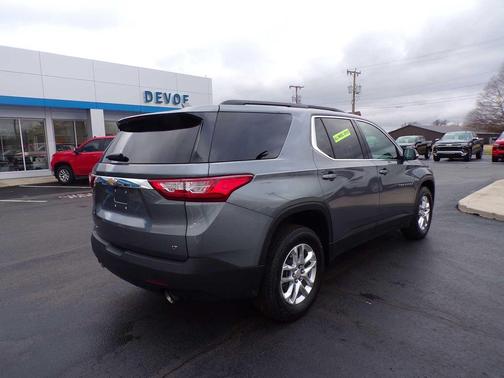 2021 Chevrolet Traverse LT Cloth