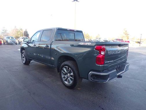 2025 Chevrolet Silverado 1500 LT