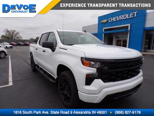 Summit White 2024 Chevrolet Silverado 1500 Custom