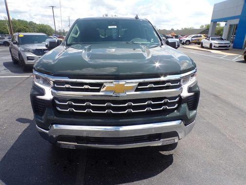 2025 Chevrolet Silverado 1500 LTZ