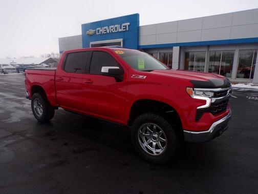 2025 Chevrolet Silverado 1500 LT