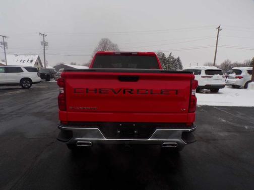 2025 Chevrolet Silverado 1500 LT