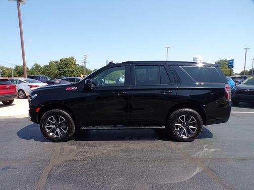 Black 2022 Chevrolet Tahoe 4WD Z71