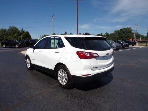 Summit White 2021 Chevrolet Equinox LS
