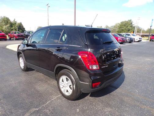 2022 Chevrolet Trax LS