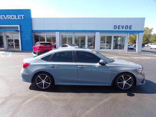 2022 Honda Civic Touring