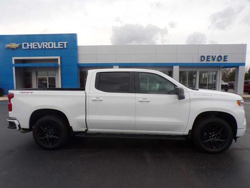 Summit White 2026 Chevrolet Silverado 1500 RST
