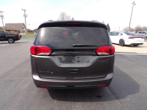 2020 Chrysler Pacifica Touring-L Plus