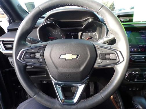 Mosaic Black Metallic 2023 Chevrolet Trailblazer ACTIV