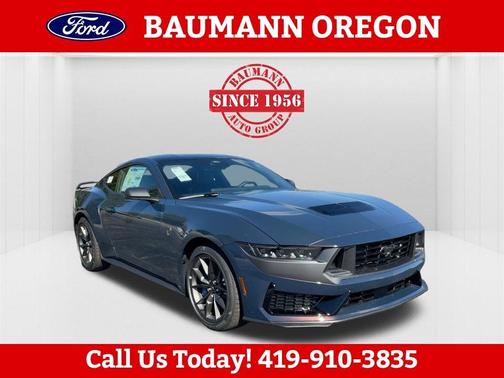 2025 Ford Mustang Dark Horse