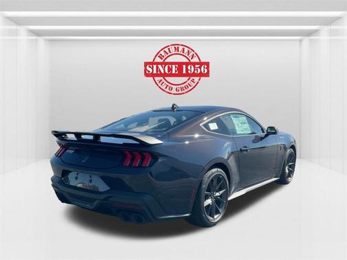2025 Ford Mustang Dark Horse
