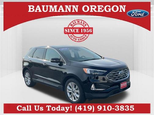 2022 Ford Edge Titanium