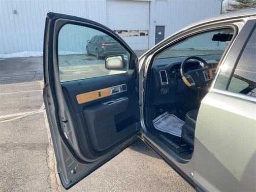 2008 Lincoln MKX Base (100A)