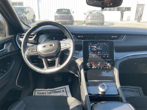 2022 Jeep Grand Cherokee Laredo