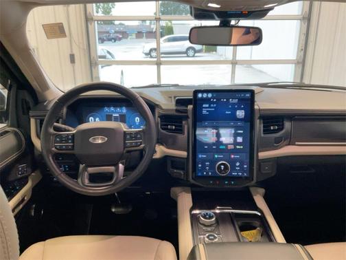 2022 Ford Expedition Platinum