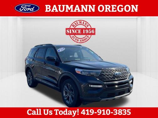 Agate Black Metallic 2023 Ford Explorer XLT