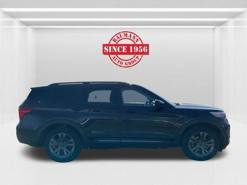 Agate Black Metallic 2023 Ford Explorer XLT