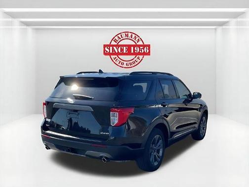 Agate Black 2023 Ford Explorer XLT