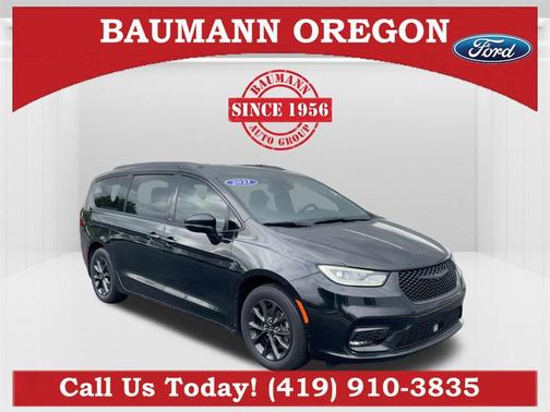 2021 Chrysler Pacifica Touring