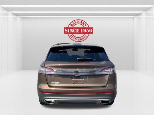 2022 Lincoln Nautilus Reserve