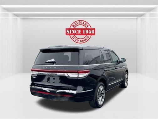 2023 Lincoln Navigator Reserve