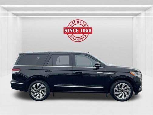 2023 Lincoln Navigator Reserve