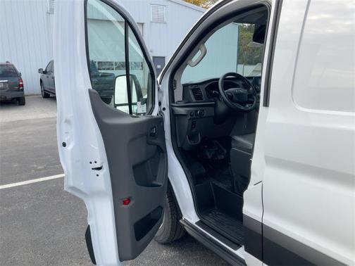 2025 Ford Transit-150 BASE