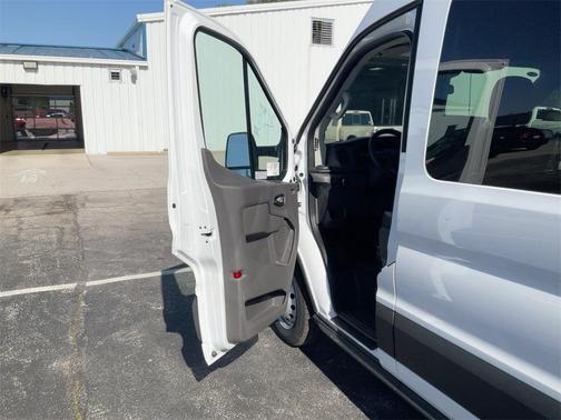 2025 Ford Transit-350 XL
