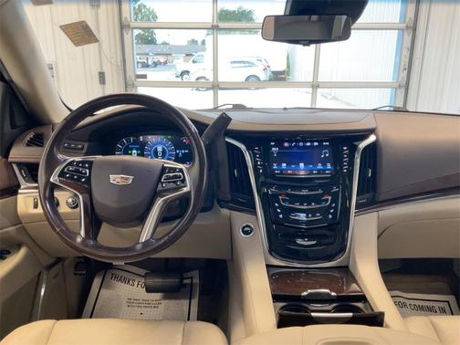 2017 Cadillac Escalade Luxury