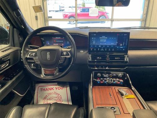 2023 Lincoln Navigator Reserve