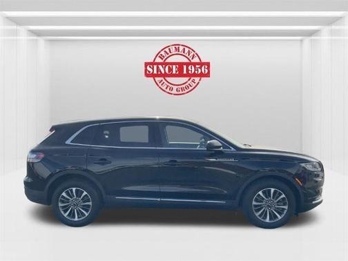 2022 Lincoln Nautilus Standard