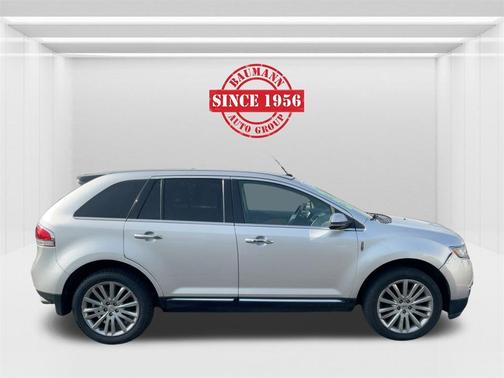 2013 Lincoln MKX Base