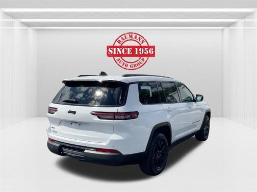 2024 Jeep Grand Cherokee L Laredo