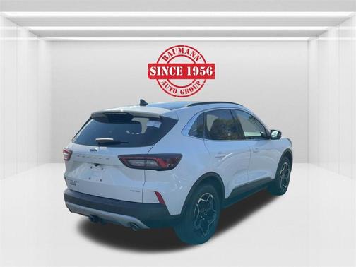 2026 Ford Escape Platinum