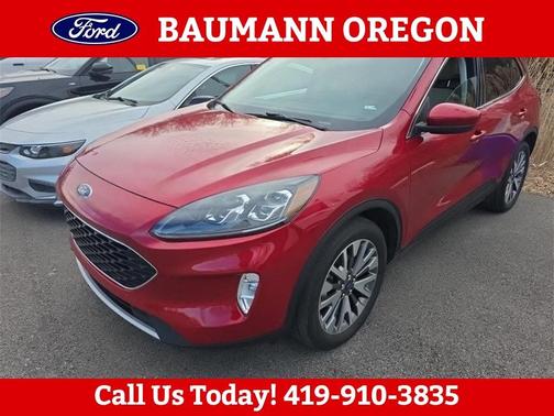 2022 Ford Escape Titanium