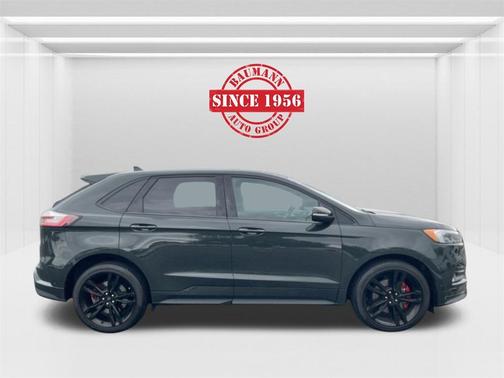 2022 Ford Edge ST